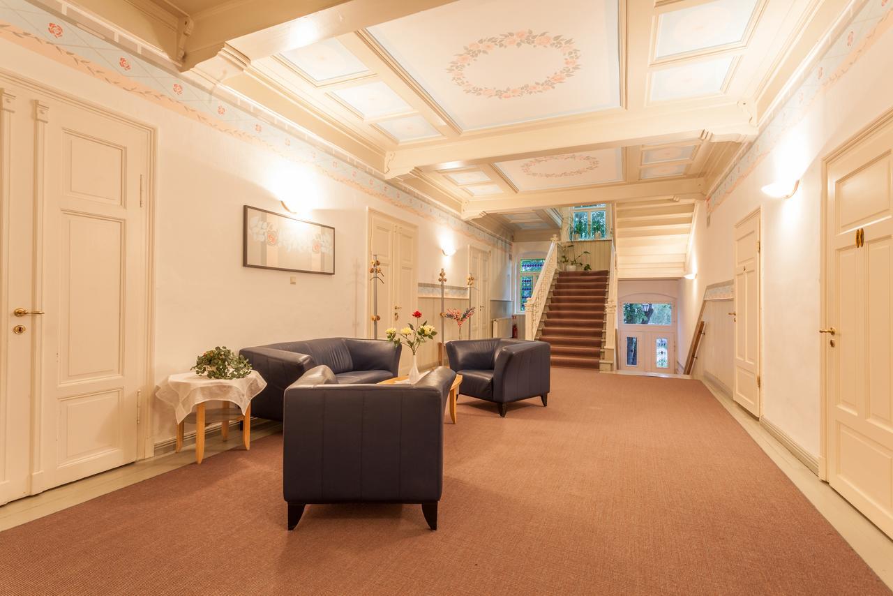 Gaestehaus Villa Rose Durrrohrsdorf Exteriér fotografie