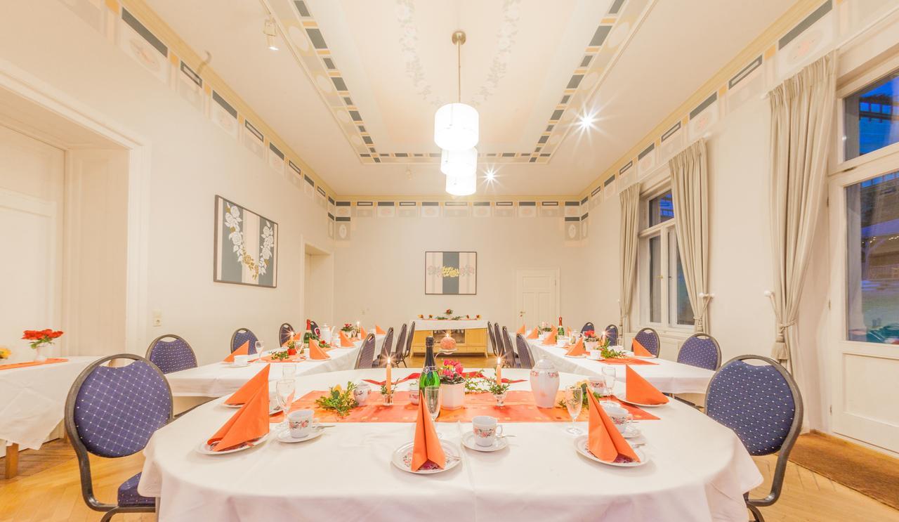 Gaestehaus Villa Rose Durrrohrsdorf Exteriér fotografie