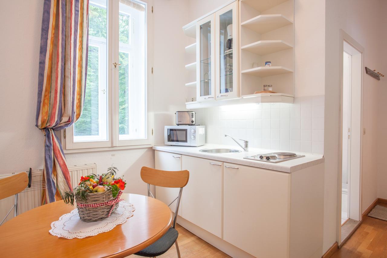 Gaestehaus Villa Rose Durrrohrsdorf Pokoj fotografie